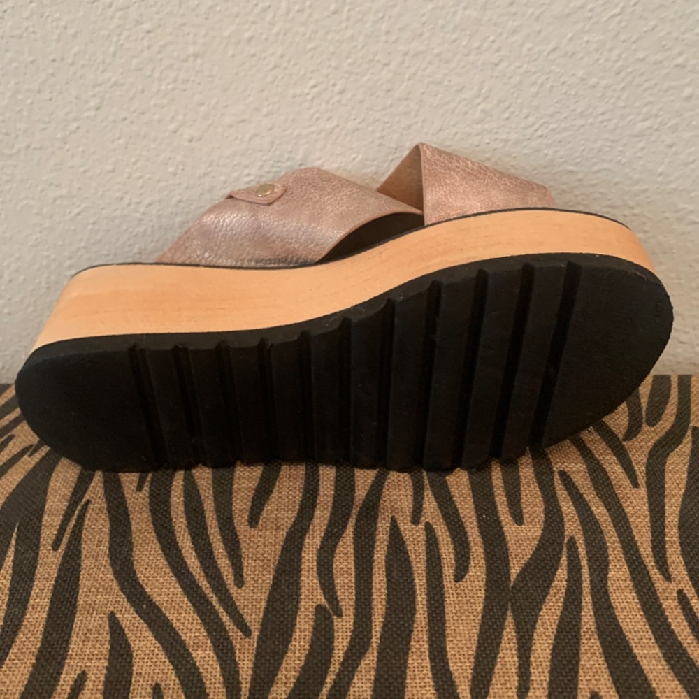 Wedges - Picture 8 of 9